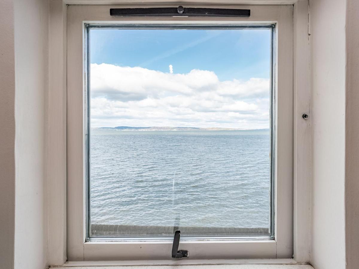 Ferienwohnung Pass The Keys Stunning Flat With Sea View And Parking EDI Exterior foto