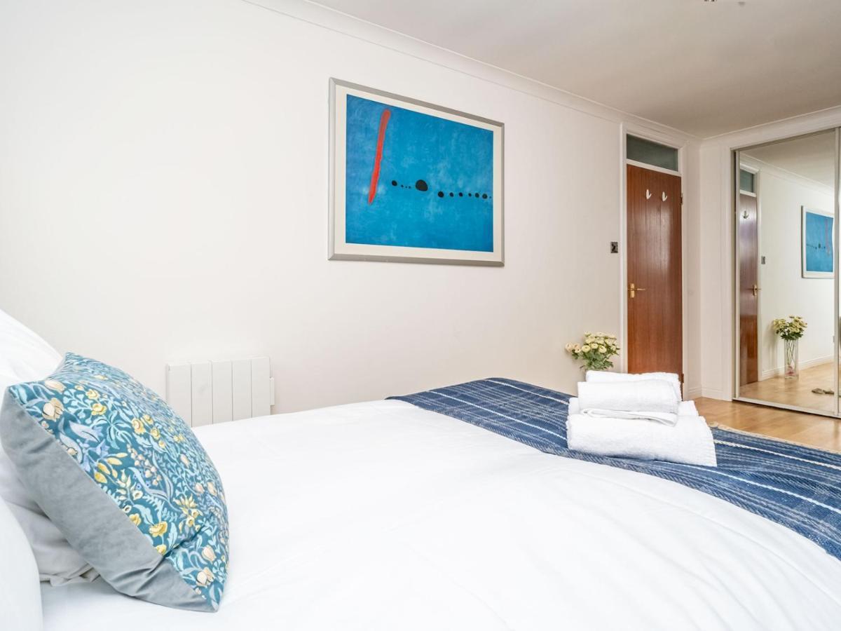 Ferienwohnung Pass The Keys Stunning Flat With Sea View And Parking EDI Exterior foto
