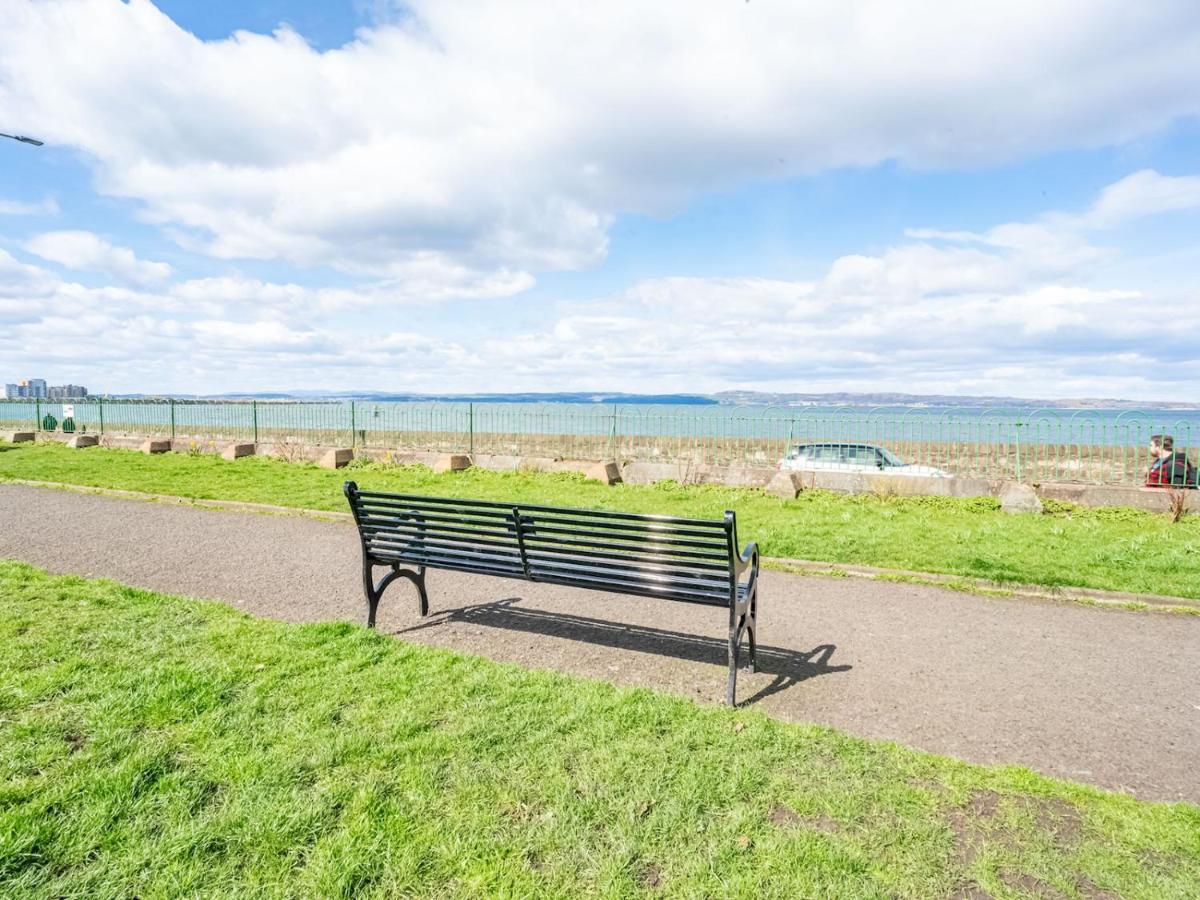 Ferienwohnung Pass The Keys Stunning Flat With Sea View And Parking EDI Exterior foto